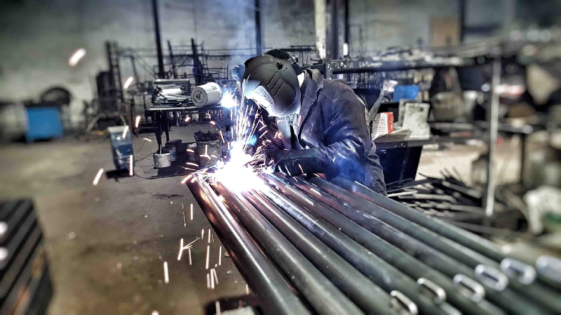 Какие материалы используют при изготовлении уличного спортивного оборудования в Великом Новгороде? Какие материалы используют при изготовлении уличного спортивного оборудования в Великом Новгороде?